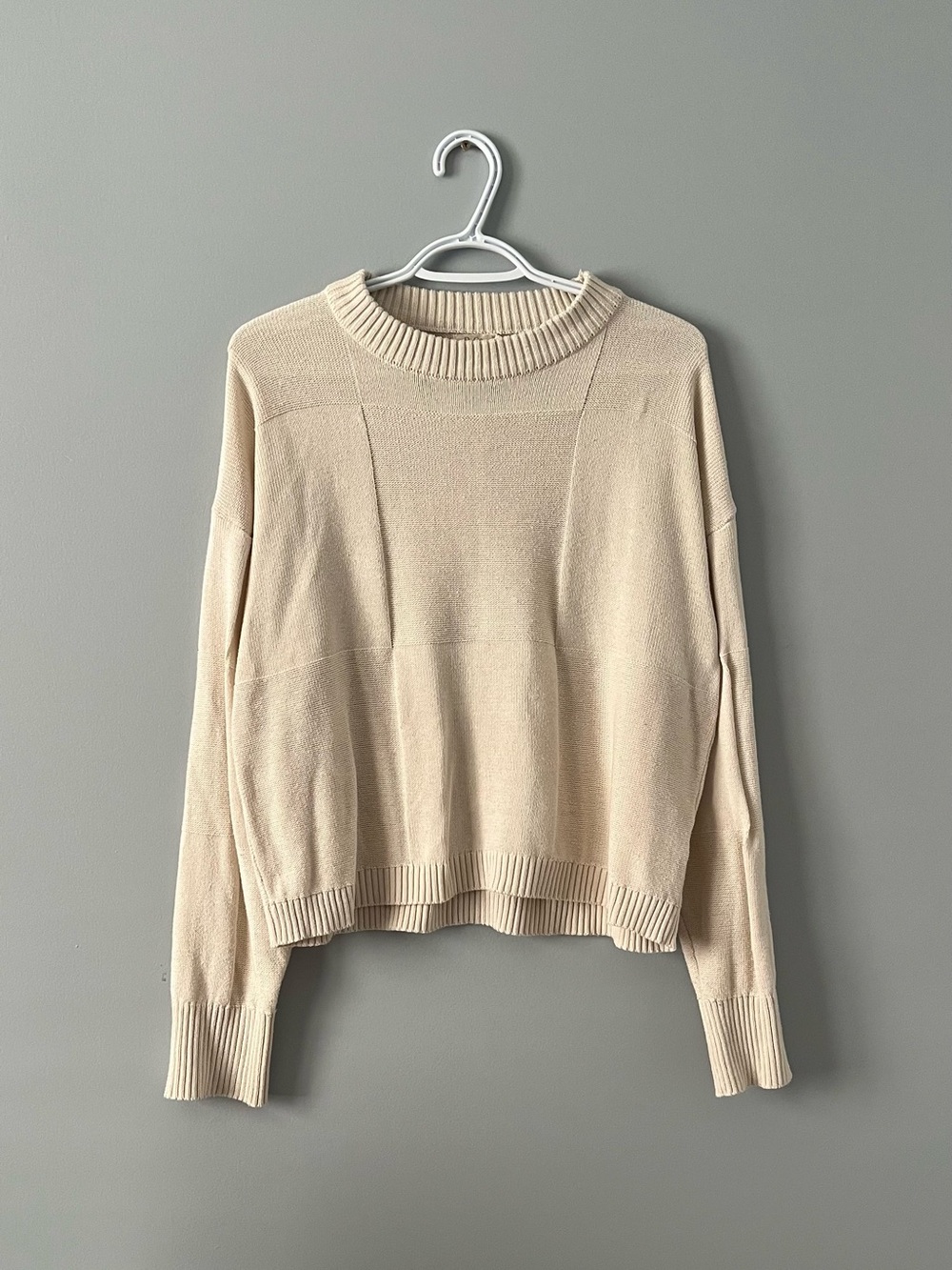 Everyday Crewneck Sweater in Light Beige - Minimal Pullover